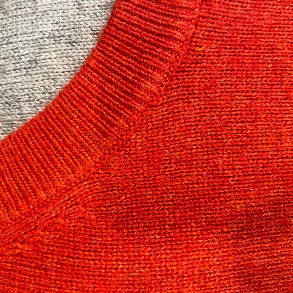 Silk Cashmere Blend Super Luxury European Sweater - Picture 12 of 12